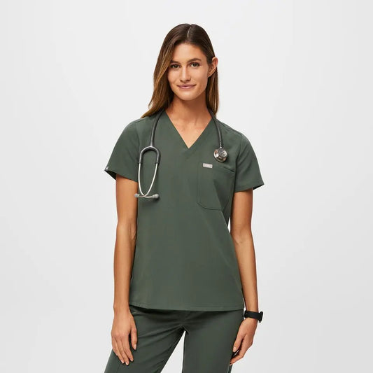 How-to-Transition-Your-Scrubs-from-Work-to-Casual-Wear Zuena