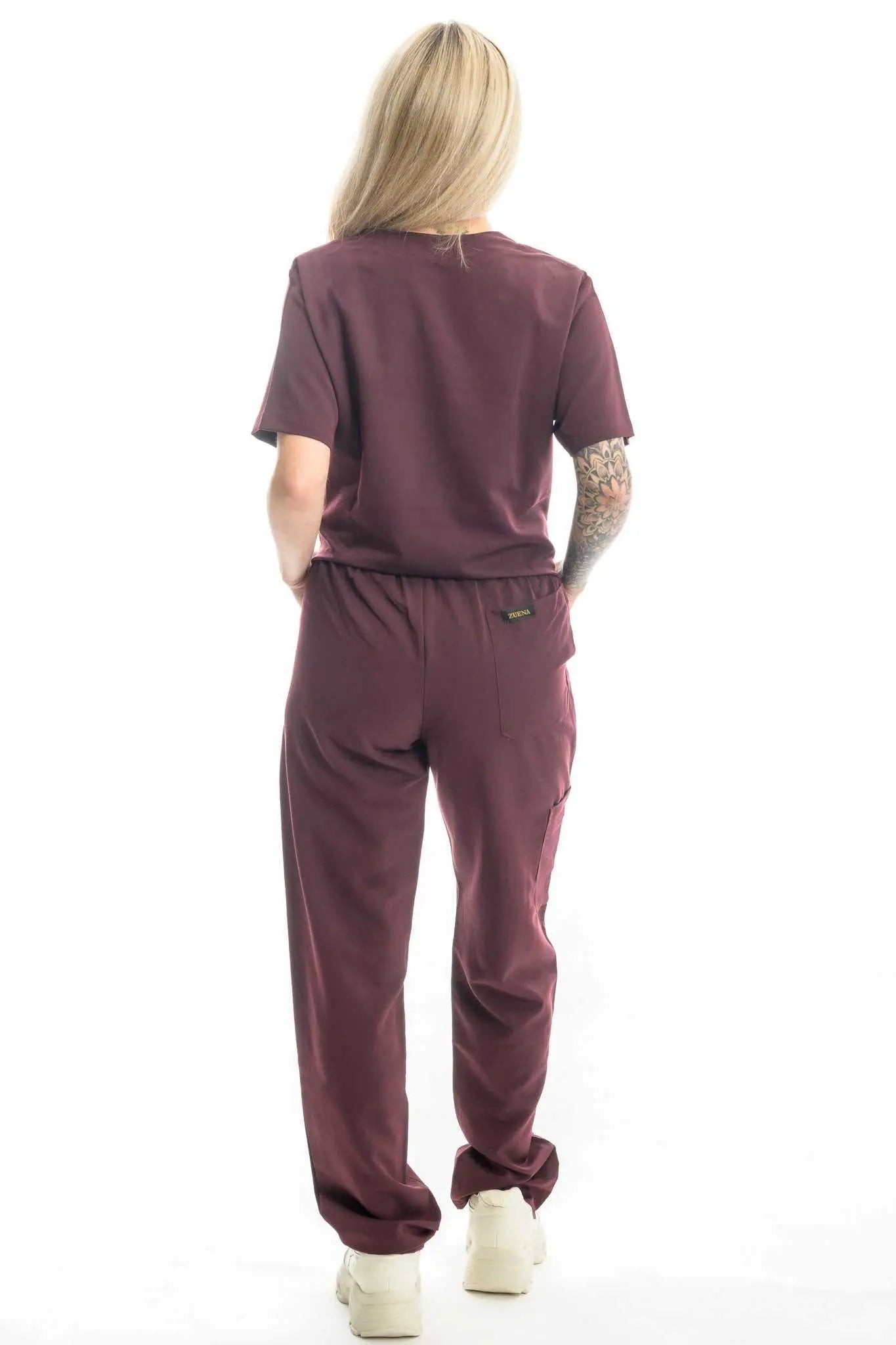 Zuena Nursing Scrubs - Comfort and Durability for Healthcare